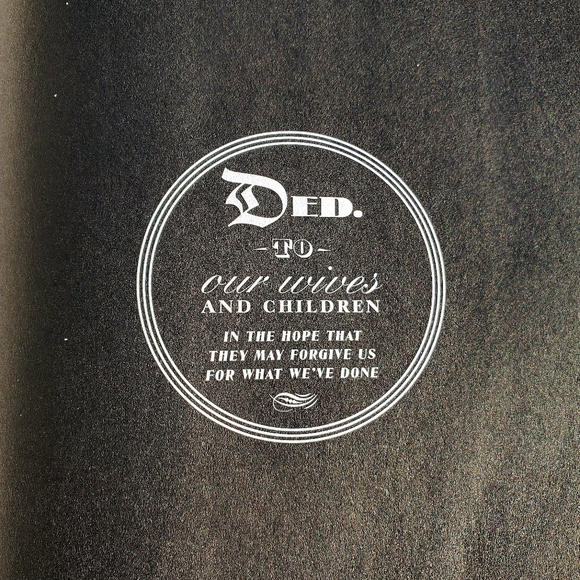 Motley Crue The Dirt : Confessions of the World's Most Notorious Rock Band Book - Picture 10 of 16